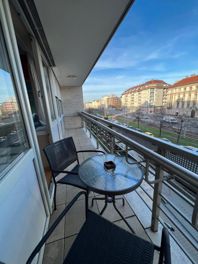 Luxury Apartment Dunapest With Spa And Pool Budapest Extérieur photo